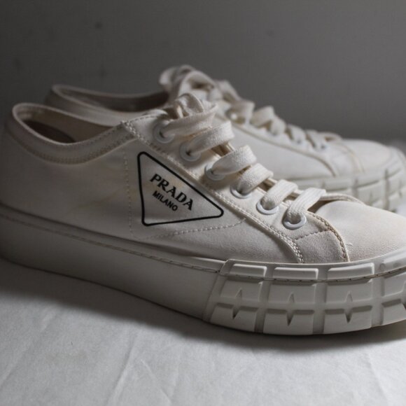 PRADA Canvas Logo Skate Sneakers Flats Lace Up 39.5 - Picture 1 of 9